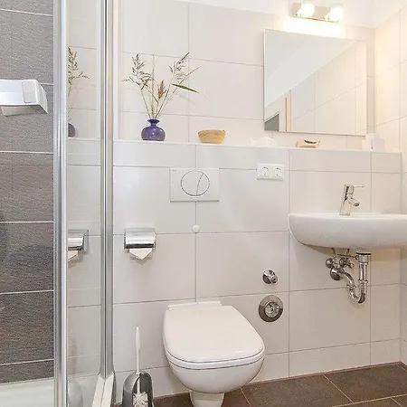 Fewo-7-0-n-ferienwohnung-in-graal-mueritz * Graal-Mueritz